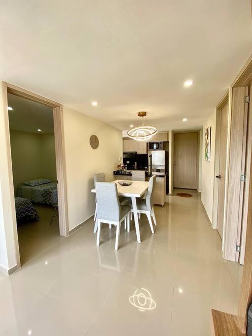 Apartment Amoblado En El Norte *