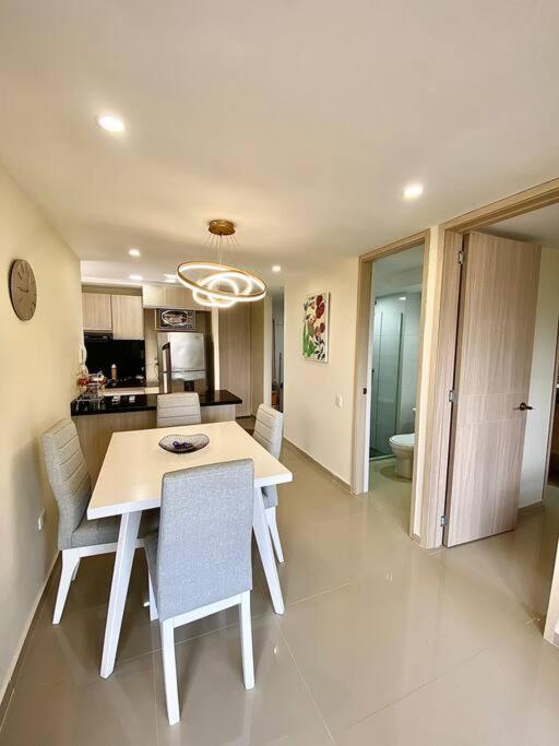 Apartment Amoblado En El Norte